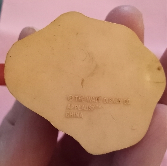 Vintage Mickey Mouse Disney Figurine in Sand and Number One - Picture 3 of 4